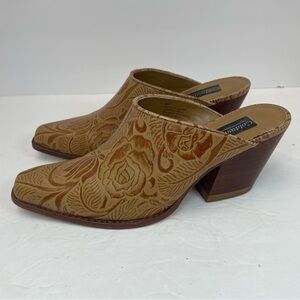 Coldwater Creek Tan Floral Mules